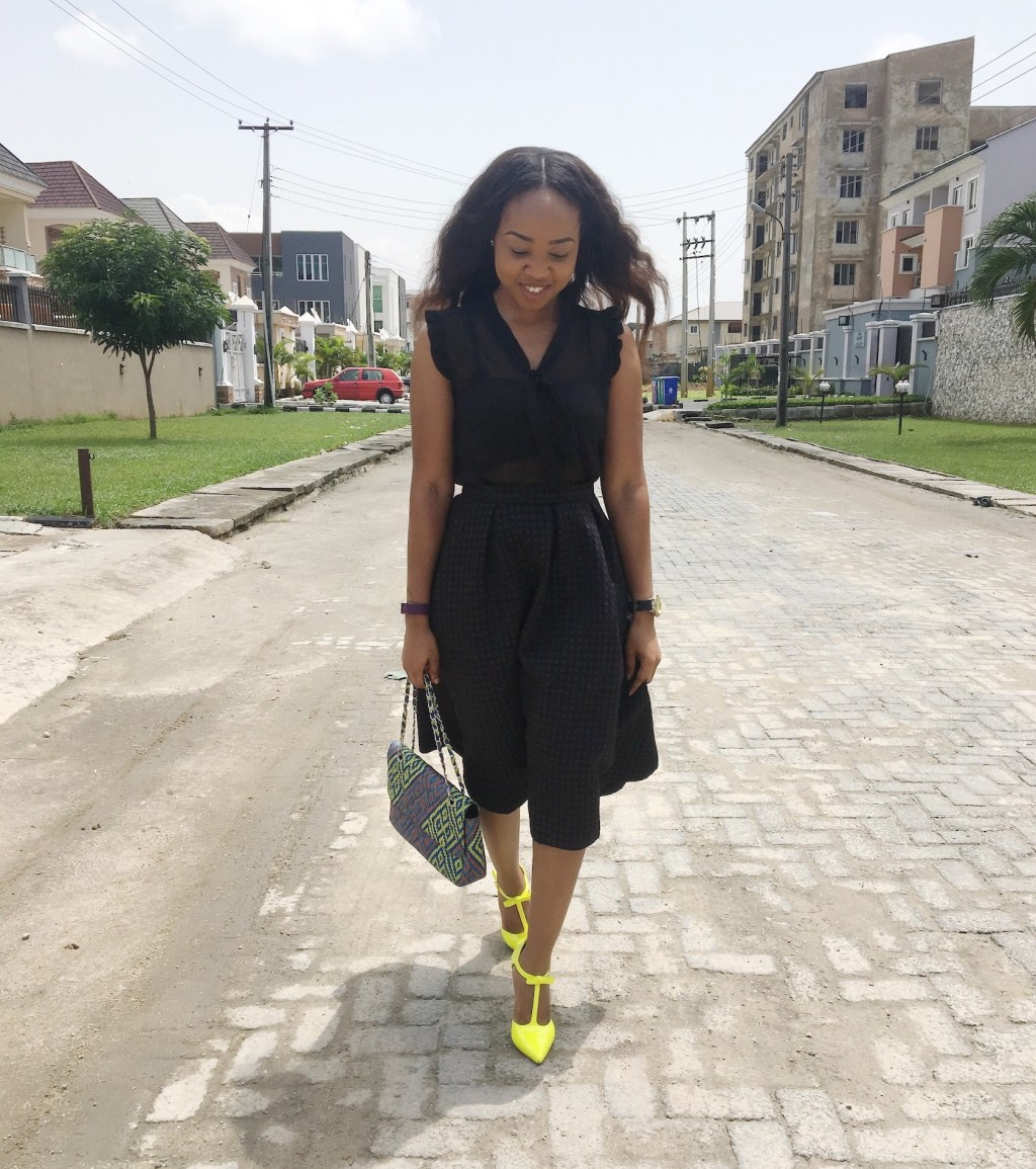 STYLE|Workchic: Neon Yellow & Black