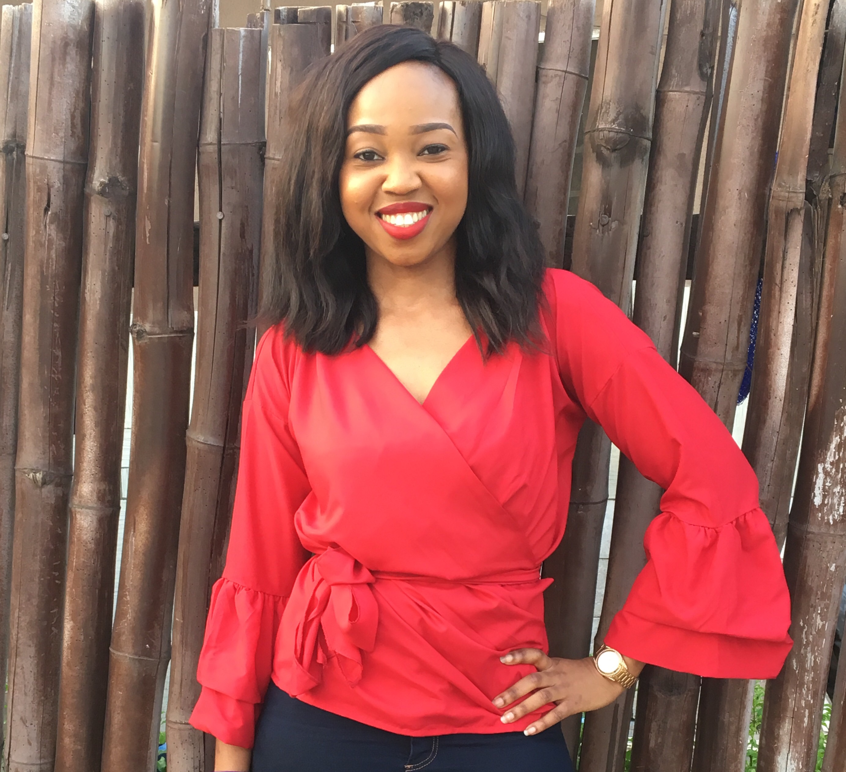 STYLE|Trending: V-neck Ruffle Tie Waist Blouse