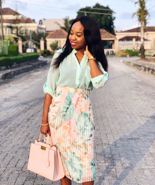 Workchic: In My Colourful Pleated Skirt