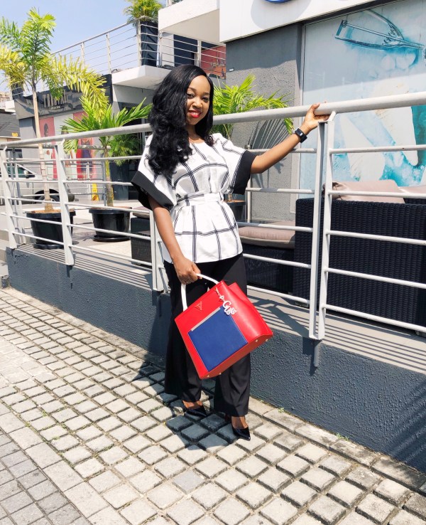 STYLE| One Blouse, Two Ways